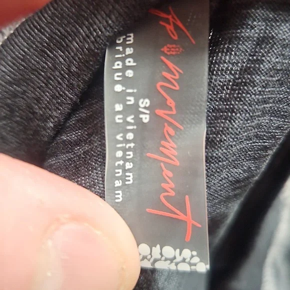 FP Movement Right On Run Long Sleeve Layer: BLACK/GRAY: NEW WITH TAGS: SIZE S - Picture 2 of 6